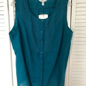 Croft & Barrow Teal Sleeveless Lace Blouse with drawstring in the back.